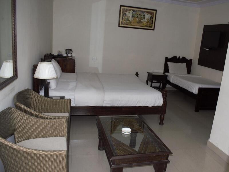 Tiger Safari Resort Sawai Madhopur Buitenkant foto